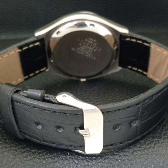 Vintage 1980 Citizen Automatic Mens Silver Watch W/daydate & Gold accents - Picture 2 of 9